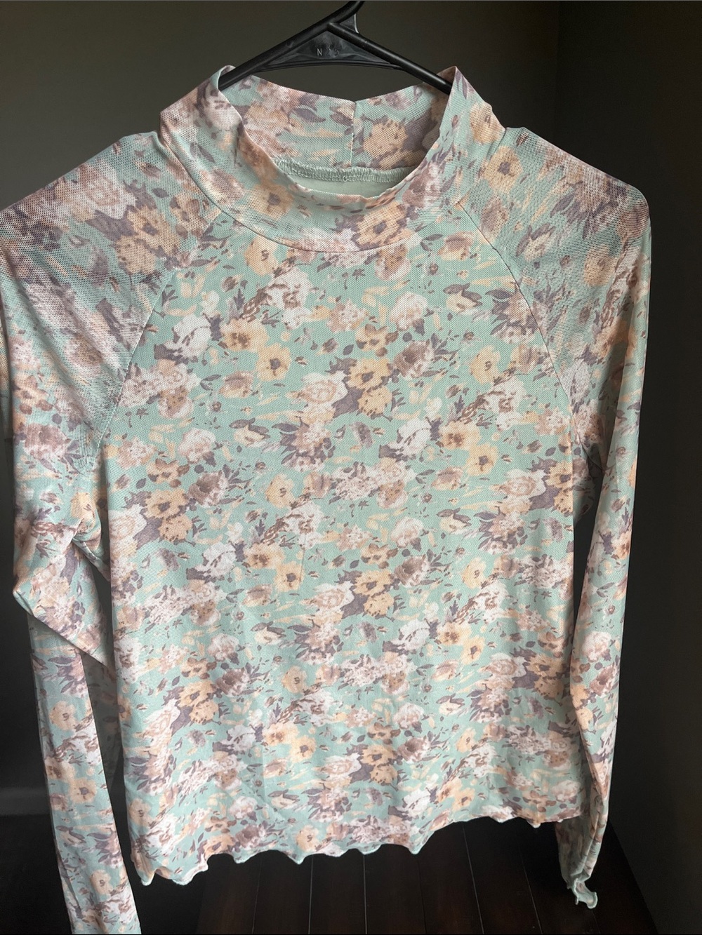 Floral Mock Neck Long Sleeve Top in Mint